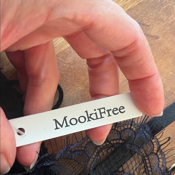 New MookiFree Black and Blue Lace Lingerie Set - Picture 2 of 16